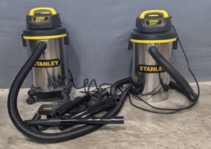 lot 286 image: (2) Stanley 2.8 Peak HP WetDry Vac with Accessories R