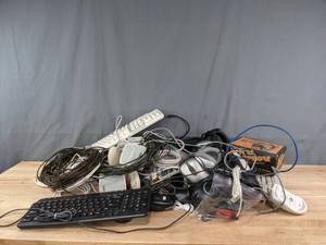 lot 321 image: Vintage Archer Deluxe Headphones, Computer Mouse, Computer Keyboards, Speakers and Various Wires R