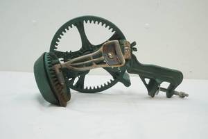 Vintage Apple Peeler