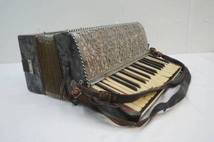 Accordian