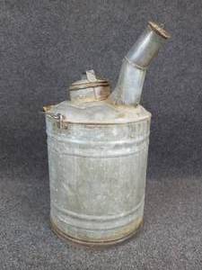 lot 492 image: Antique Galvanized 5-Gallon Gas Can