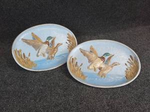 lot 435 image: (2) Vintage DOTSON Waterfowl Plates - Cast Aluminum - Mankato, MN
