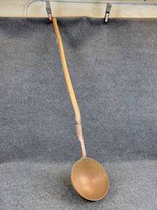 lot 580 image: LARGE Antique Copper and Iron Ladle - Forged and Hand Hammered