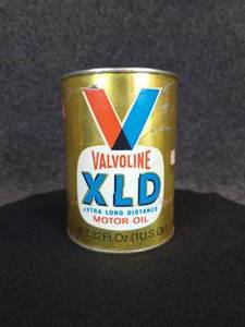 lot 610 image: Vintage SEALED Valvoline XLD 1 Quart Oil Can