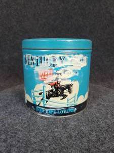 lot 632 image: Vintage Kentucky Club Pipe Tobacco Tin - Penn Tobacco Company