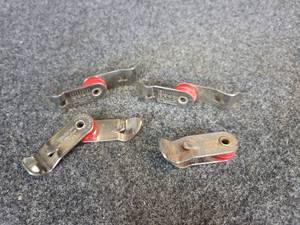 lot 562 image: (4) Vintage Hamms Quad-Fold Bottle Openers