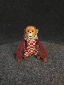 lot 574 image: Vintage Wind-Up Tumbling Monkey Toy - Made in Japan - WORKS