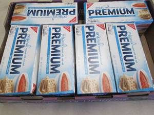 lot 86 image: 6- 1lb boxes Nabisco Premium Saltin...