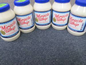 lot 91 image: 5- 30 oz Jars Miracle Whip Best Dat...