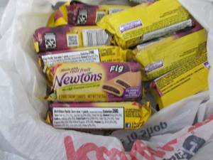lot 113 image: 12- 2 oz Pks Fig Newtons...
