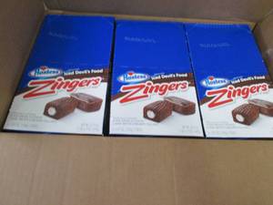 lot 124 image: 3 - 22.9 oz Boxes Hostess Zingers  ...