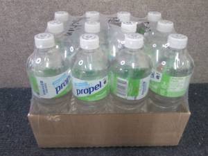 lot 158 image: 12- 24 oz Bottles Propel Kiwi Straw...