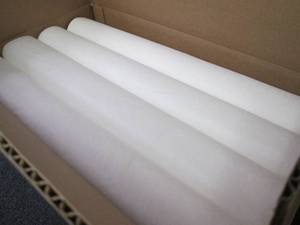 lot 250 image: NovaPlus Exam Table Paper, White, C...