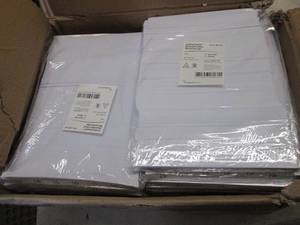 lot 279 image: Box of Disposable Infant Measuring ...