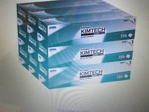 lot 304 image: Kimtech Dry Wipe, White, Box, 1-Ply...