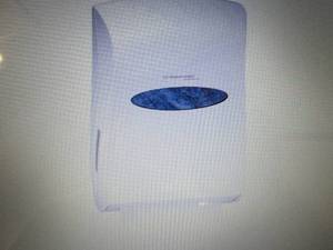 lot 362 image: Kimberly Clark Professional Univers...