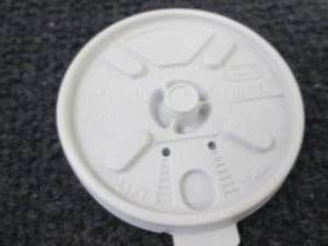 lot 399 image: Dart 10FTL White LiftnLock Lid - ...