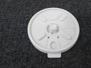 lot 401 image: Dart 10FTL White LiftnLock Lid - ...
