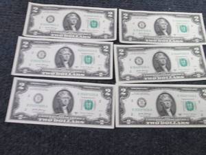 lot 430 image: 6 Sequential Uncirculated US $2 Bil...