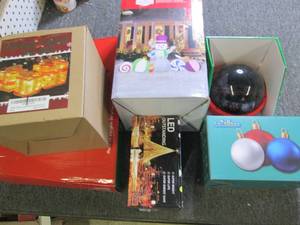 lot 162 image: lot of christmas lights, decor and ...