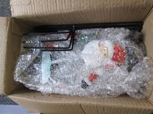 lot 166 image: lot of christmas items ...