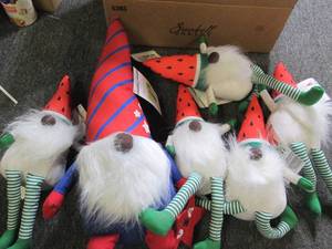 lot 167 image: lot of gnomes ...