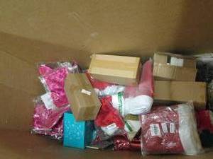 lot 169 image: pallet of christmas overstock ...