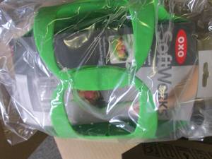 lot 218 image: case of 8 boxes of oxo soft works s...