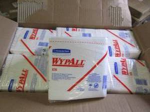 lot 288 image: case of wypall x70 12x76912...