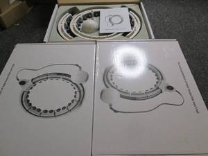 lot 351 image: 3 new the queen of hula hoops ...