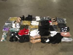 lot 4 image: Lot of  Assorted Shoes Mixed Styles and Sizes Customer Returns See Pictures