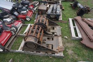 2 - Rear Final Drives Off ASV 100 Skid Loader