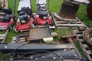 Ameriquip Model LM1628 Hydraulic Truck Bed Hoist