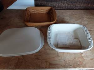 Longaberger Baking Dish With Cover & Basket