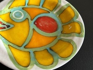 lot 54 image: DeSimone Ceramic Fish Themed Hand Painted Plate