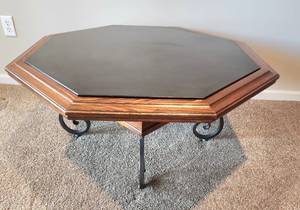 lot 126 image: Octagon Gaming Table with Slate Surface