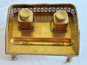 lot 185 image: Mattahedeh Brass Desk Ink Well and Pen Tray  Mattahedeh Footed Ink Well