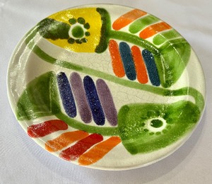 lot 67 image: Desimone Italian Pottery Fish Motif Decorative Plate