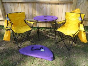 NEW MYSTIC TAILGATE FOLDING POP UP TABLE  PADDED CHAIRS