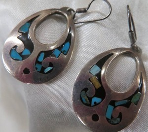 SILVER AND TURQUOISE EARINGS