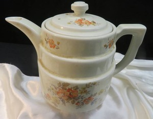 HALL TEA POT AND LINOGES CASINO BRIDGE SET
