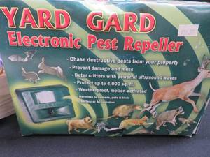 YARD GUARD ELECTRONIC PEST REPELLER