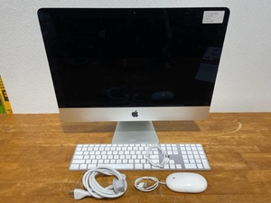 lot 8 image: Apple iMac 21.5 Desktop Computer Late 2012