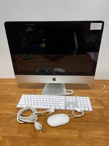 lot 13 image: Apple iMac 21.5 Desktop Computer Mid 2011