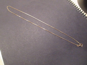 lot 105 image: 14K YELLOW GOLD 16 BOX CHAIN