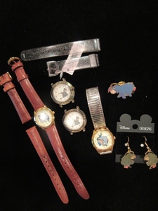 lot 116 image: OFFICIAL DISNEY EEYORE WATCHES PIN AND EARRINGS