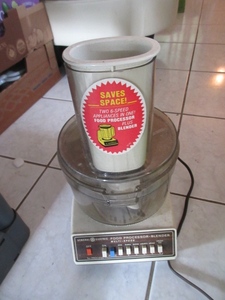 lot 230 image: LONGABERGER POTTERY AND A FOOD PROCESSOR