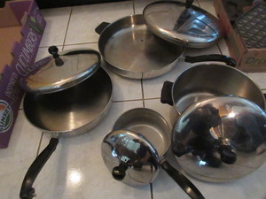 lot 244 image: FARBERWARE STAINLESS COOKWARE  SET