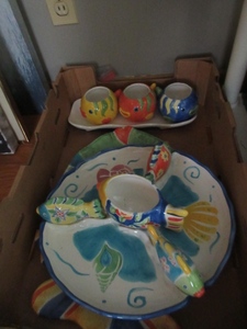lot 402 image: FISH THEMED KITCHEN CERAMICS FOR YOUR SUMMER PARTIES