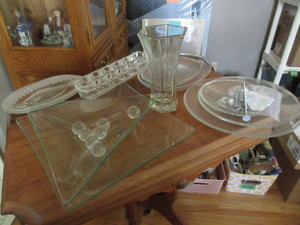 lot 436 image: HOOSIER GLASS AND MORE